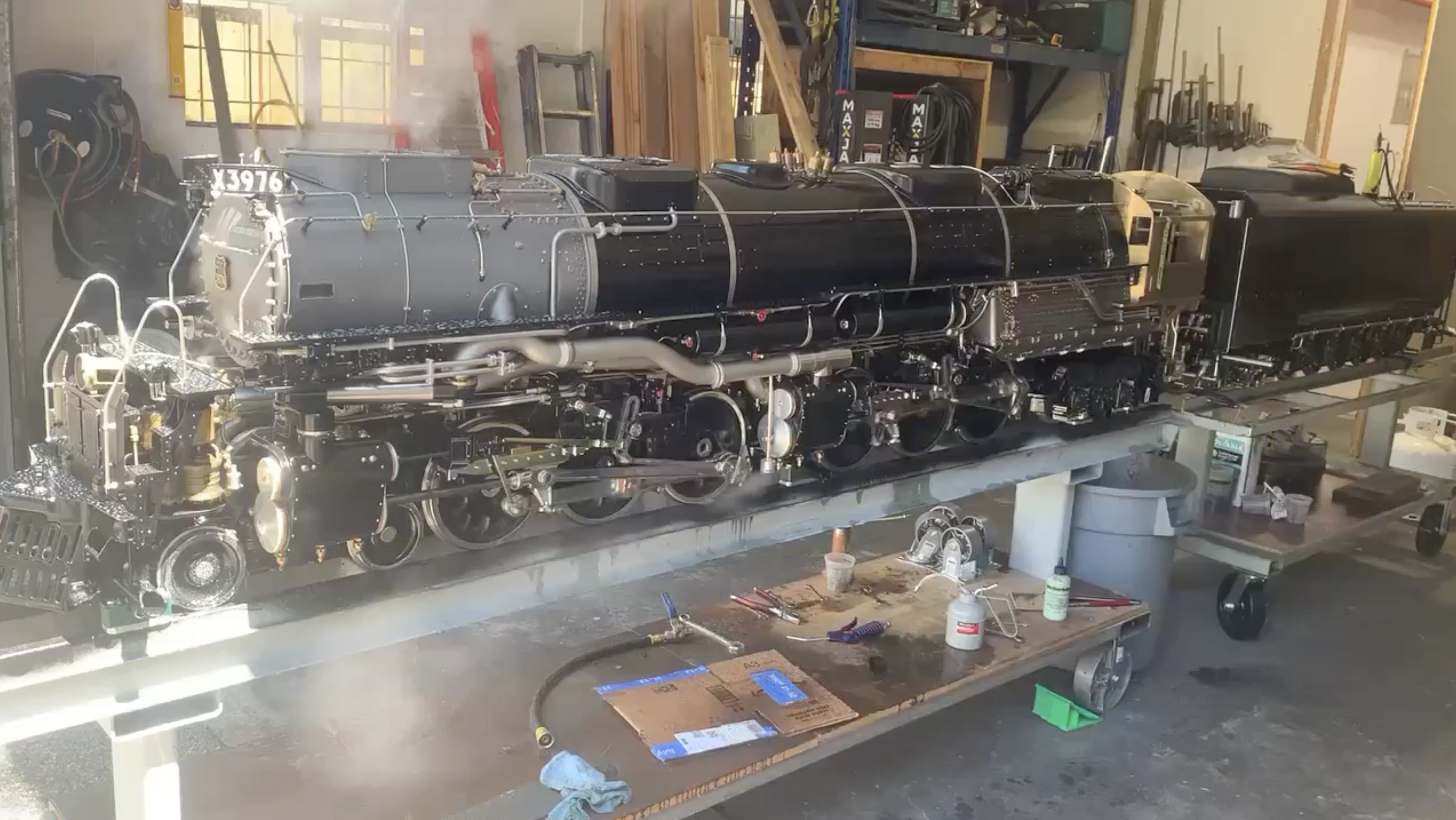 Live Steam Engines | Union Pacific 4-6-6-4 Challenger Live